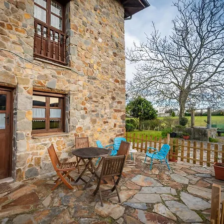 Rurales Ca Xuacu La Antojana Quintana (Asturias)